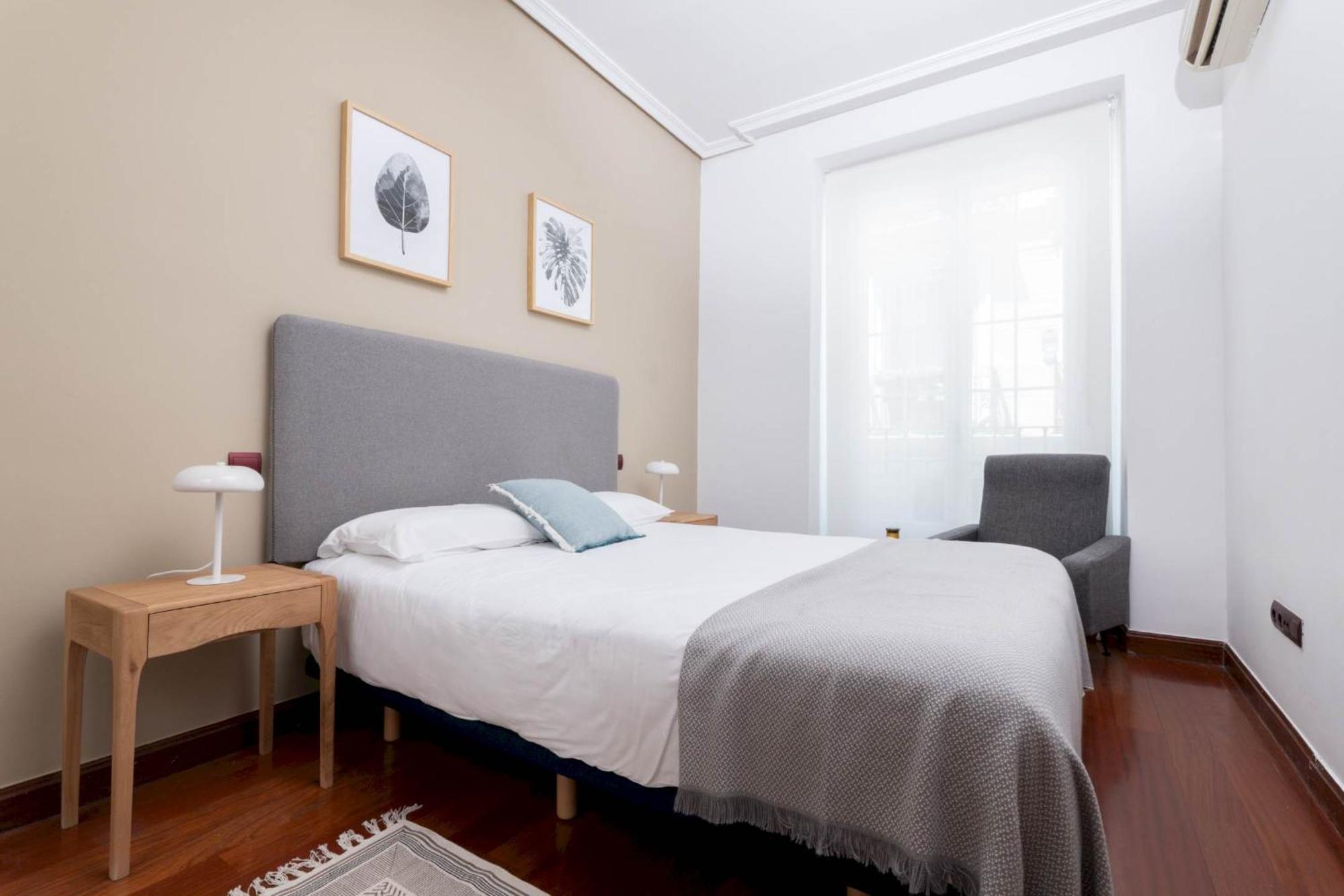 One Bedroom Apartment In Chueca Madrid Exterior foto